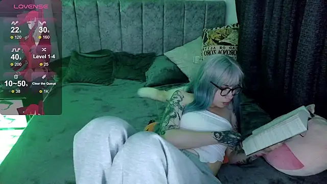 Snapshot of Inori_08 chatting on May 7, 2026, 5:55 am Inori 08 online show from May 7, 2026, 5:55 am
