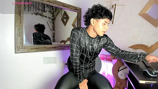 Snapshot of Jhonny-Blake chatting on July 11, 2026, 9:04 pm Jhonny-Blake online show from July 11, 2026, 9:04 pm