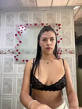 Snapshot of Alanna_atm_ chatting on February 18, 2025, 1:33 pm Alanna atm online show from February 18, 2025, 1:33 pm