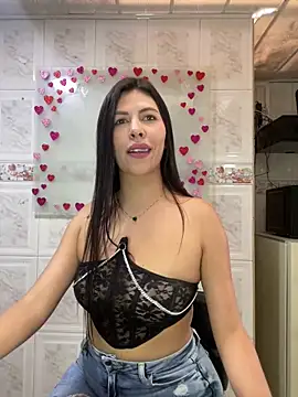 Snapshot of Alanna_atm_ chatting on February 21, 2025, 2:16 pm Alanna atm online show from February 21, 2025, 2:16 pm