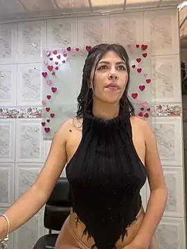 Snapshot of Alanna_atm_ chatting on February 26, 2025, 6:04 pm Alanna atm online show from February 26, 2025, 6:04 pm