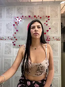 Snapshot of Alanna_atm_ chatting on February 15, 2025, 2:11 pm Alanna atm online show from February 15, 2025, 2:11 pm