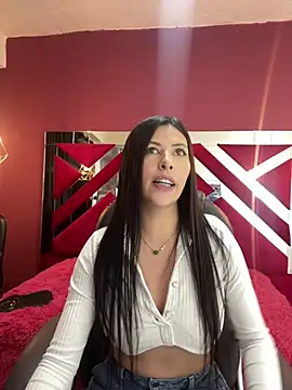 Snapshot of Alanna_atm_ chatting on March 6, 2025, 4:28 pm Alanna atm online show from March 6, 2025, 4:28 pm