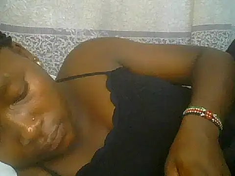 Snapshot of pretty_nanah chatting on October 6, 2025, 8:09 pm pretty nanah online show from October 6, 2025, 8:09 pm