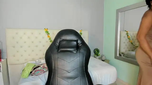 nami sam01 online show from March 9, 2025, 4:00 pm