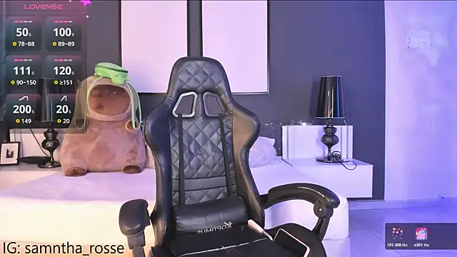 Snapshot of Leyli_Doll chatting on December 17, 2025, 9:20 pm Leyli Doll online show from December 17, 2025, 9:20 pm