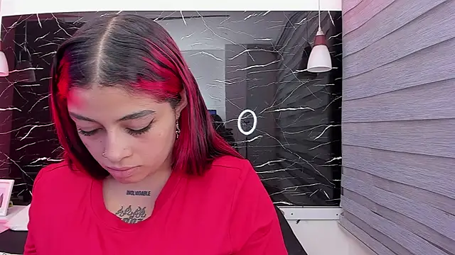 Snapshot of Sofiia-Rubb chatting on June 27, 2026, 4:18 am Sofiia-Rubb online show from June 27, 2026, 4:18 am