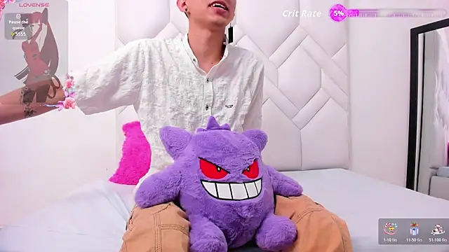 JeanRam18 online show from December 15, 2025, 1:06 pm