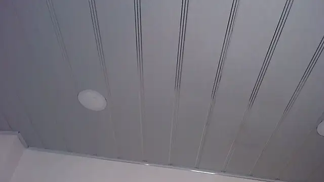 candy lux  online show from February 26, 2025, 2:59 pm