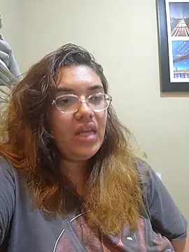 WitchiKitti online show from September 19, 2025, 4:38 am