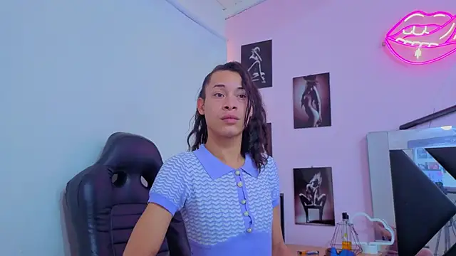 Snapshot of karla_cutesweet chatting on November 10, 2025, 12:54 pm karla cutesweet online show from November 10, 2025, 12:54 pm