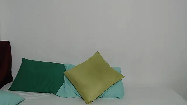 candy mature  online show from April 6, 2026, 12:39 am