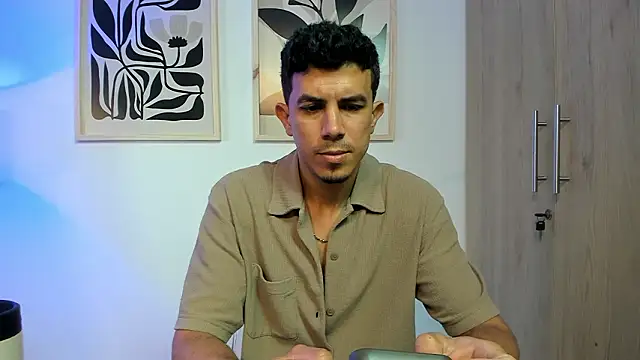 Snapshot of mr_jn chatting on March 4, 2026, 7:10 pm mr jn online show from March 4, 2026, 7:10 pm