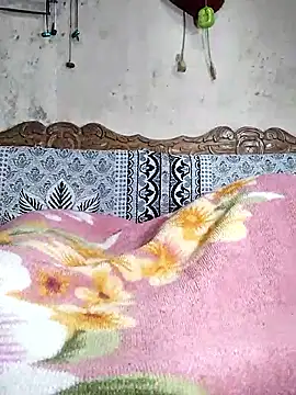 BadBoySmoker7070 online show from February 8, 2026, 1:09 pm