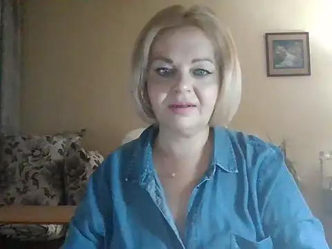 Snapshot of SofiyaPetrova chatting on October 22, 2025, 3:44 pm SofiyaPetrova online show from October 22, 2025, 3:44 pm