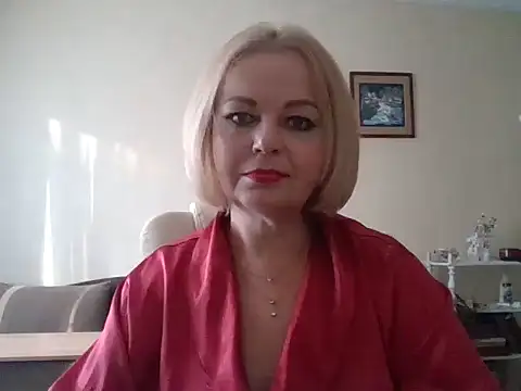 Snapshot of SofiyaPetrova chatting on November 3, 2025, 12:42 pm SofiyaPetrova online show from November 3, 2025, 12:42 pm