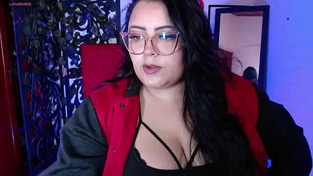 Snapshot of moon_sunflower chatting on November 4, 2025, 3:54 am moon sunflower online show from November 4, 2025, 3:54 am