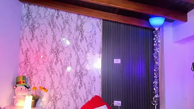 chloe blue online show from March 22, 2025, 2:25 pm