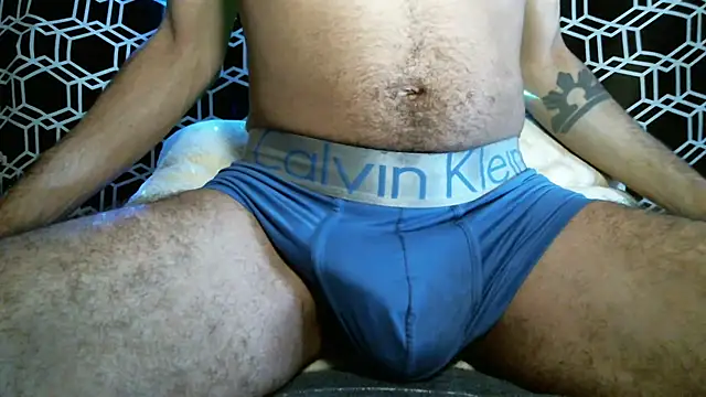 Sir-meltsclearrockzalot online show from March 23, 2026, 3:56 pm