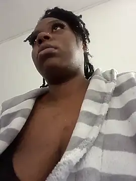 Snapshot of Bali_baddie_x chatting on October 10, 2025, 6:53 pm Bali baddie x online show from October 10, 2025, 6:53 pm