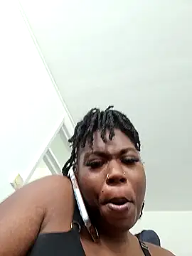 Snapshot of Bali_baddie_x chatting on September 9, 2025, 2:48 pm Bali baddie x online show from September 9, 2025, 2:48 pm