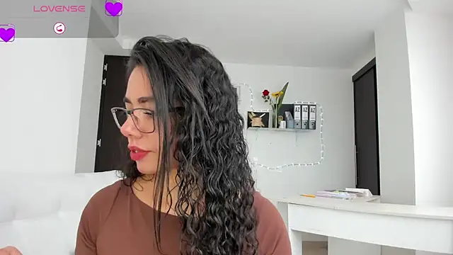 susana monroy online show from February 24, 2026, 6:20 pm