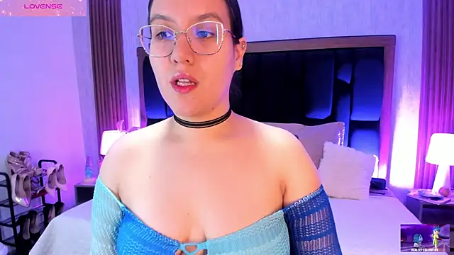 sweet--emily online show from October 16, 2025, 4:54 am