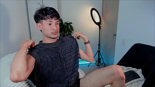 Snapshot of dimitri_targaryen chatting on December 28, 2024, 2:43 am dimitri targaryen online show from December 28, 2024, 2:43 am