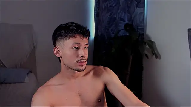 Snapshot of dimitri_targaryen chatting on November 23, 2025, 7:57 pm dimitri targaryen online show from November 23, 2025, 7:57 pm