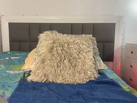 Snapshot of nicolaskan chatting on October 28, 2025, 1:50 am nicolaskan online show from October 28, 2025, 1:50 am