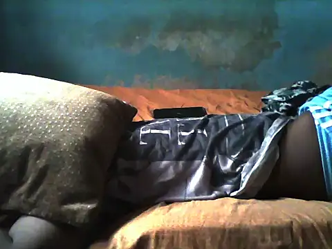 Snapshot of little__joy chatting on December 2, 2025, 12:18 pm little joy online show from December 2, 2025, 12:18 pm