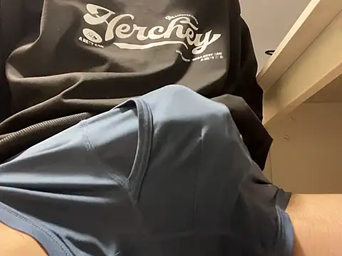 Snapshot of lkun9 chatting on October 4, 2025, 3:52 am lkun9 online show from October 4, 2025, 3:52 am