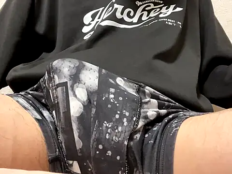 Snapshot of lkun9 chatting on October 22, 2025, 4:17 pm lkun9 online show from October 22, 2025, 4:17 pm