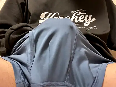 Snapshot of lkun9 chatting on November 14, 2025, 3:26 pm lkun9 online show from November 14, 2025, 3:26 pm