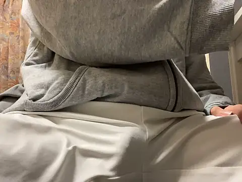 Snapshot of lkun9 chatting on December 4, 2024, 3:59 pm lkun9 online show from December 4, 2024, 3:59 pm