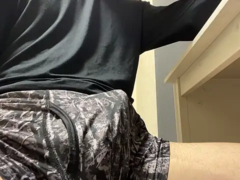 Snapshot of lkun9 chatting on September 24, 2025, 3:29 pm lkun9 online show from September 24, 2025, 3:29 pm