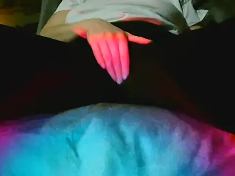 Everydayonli online show from December 2, 2025, 4:14 am