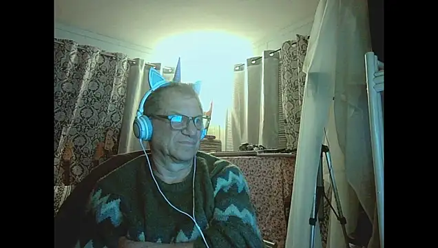 coryassman online show from April 8, 2026, 11:01 am