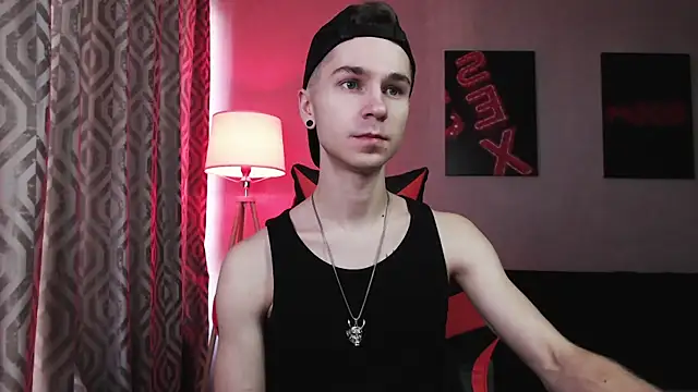 Snapshot of Joseph__Quinn chatting on November 11, 2025, 7:14 am Joseph Quinn online show from November 11, 2025, 7:14 am