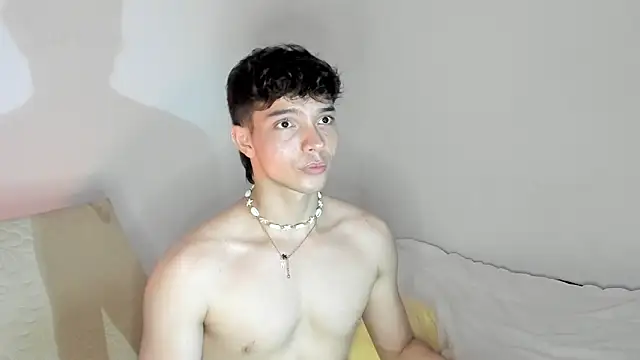 mateosantiago24 online show from February 1, 2025, 11:31 am