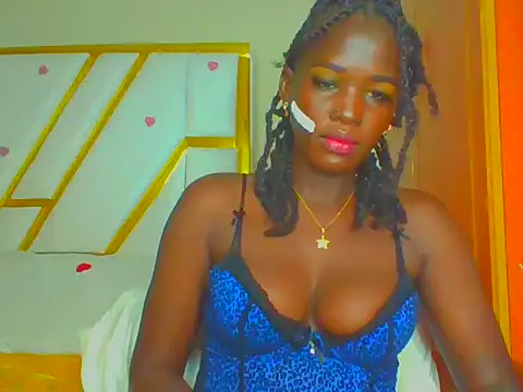 Snapshot of cutesmiling chatting on February 15, 2026, 11:42 am cutesmiling online show from February 15, 2026, 11:42 am