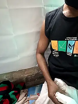 Snapshot of model_yesx chatting on February 4, 2026, 4:51 am model yesx online show from February 4, 2026, 4:51 am