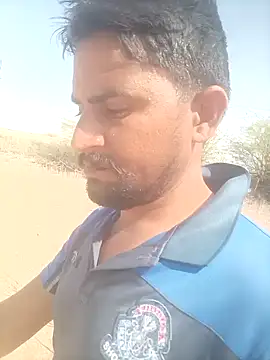 Snapshot of lovesuna chatting on February 13, 2025, 8:17 am lovesuna online show from February 13, 2025, 8:17 am