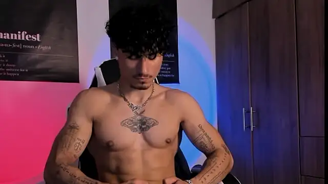 Thomas Fit1 online show from March 1, 2026, 11:49 pm