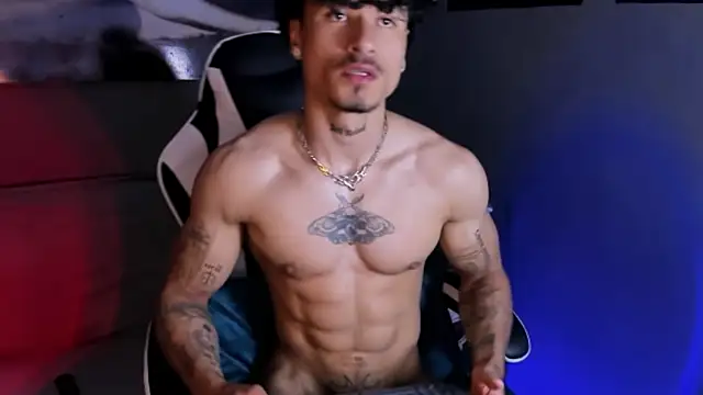 Thomas Fit1 online show from April 4, 2026, 2:07 am