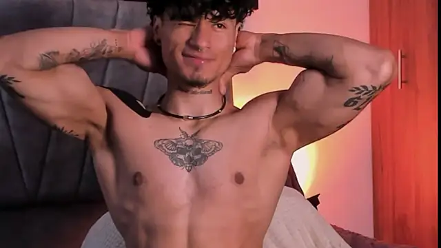 Thomas Fit1 online show from October 7, 2025, 9:05 pm