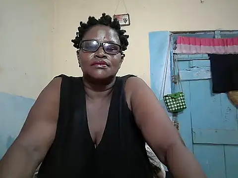 Snapshot of sexy_bigboobss chatting on April 24, 2026, 6:54 pm sexy bigboobss online show from April 24, 2026, 6:54 pm