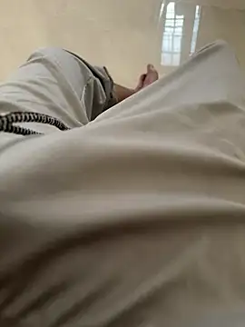 Telugukannadaboy69 online show from March 9, 2025, 8:07 am