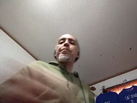 Snapshot of Xoc8_ chatting on November 9, 2025, 8:02 pm Xoc8 online show from November 9, 2025, 8:02 pm