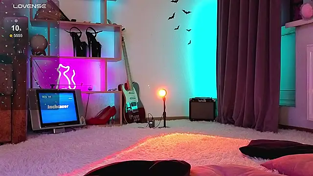 Inchcaser  online show from February 7, 2026, 9:23 pm